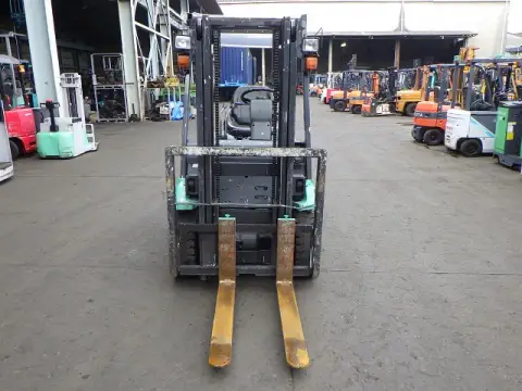 니찌유 FB20PN-75-300-241C00049 2톤 (2011년)