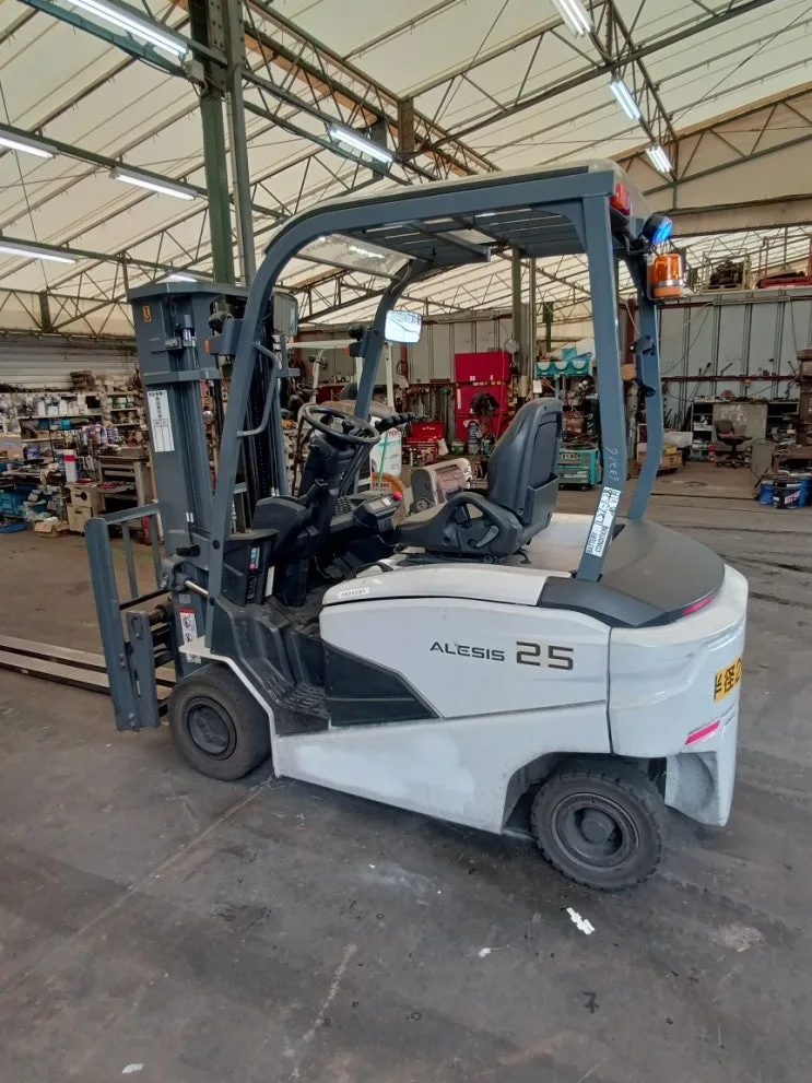 니찌유 FB25PN-80B-300SAF 2.5톤 (2020년)